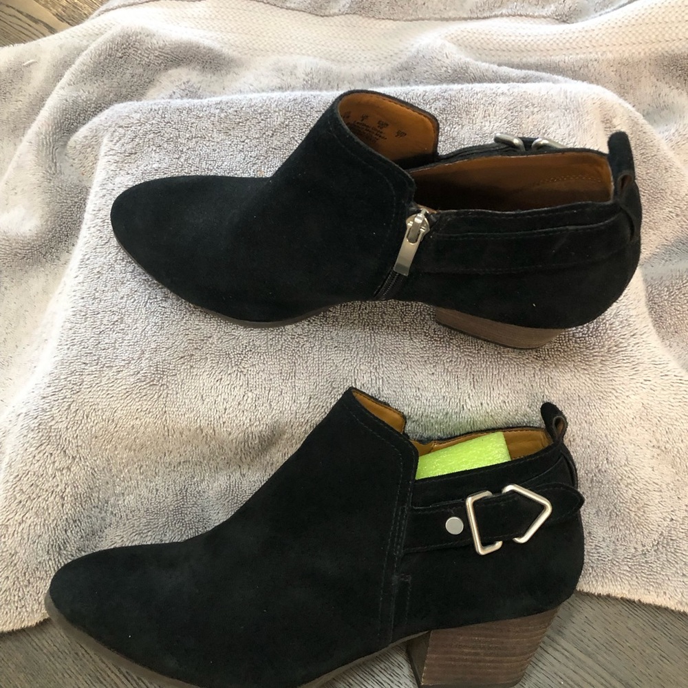 Franco Sarto black suede ankle boots - Picture 9 of 15